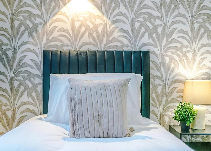 Charming 2 Bed In York - Sleeps 6