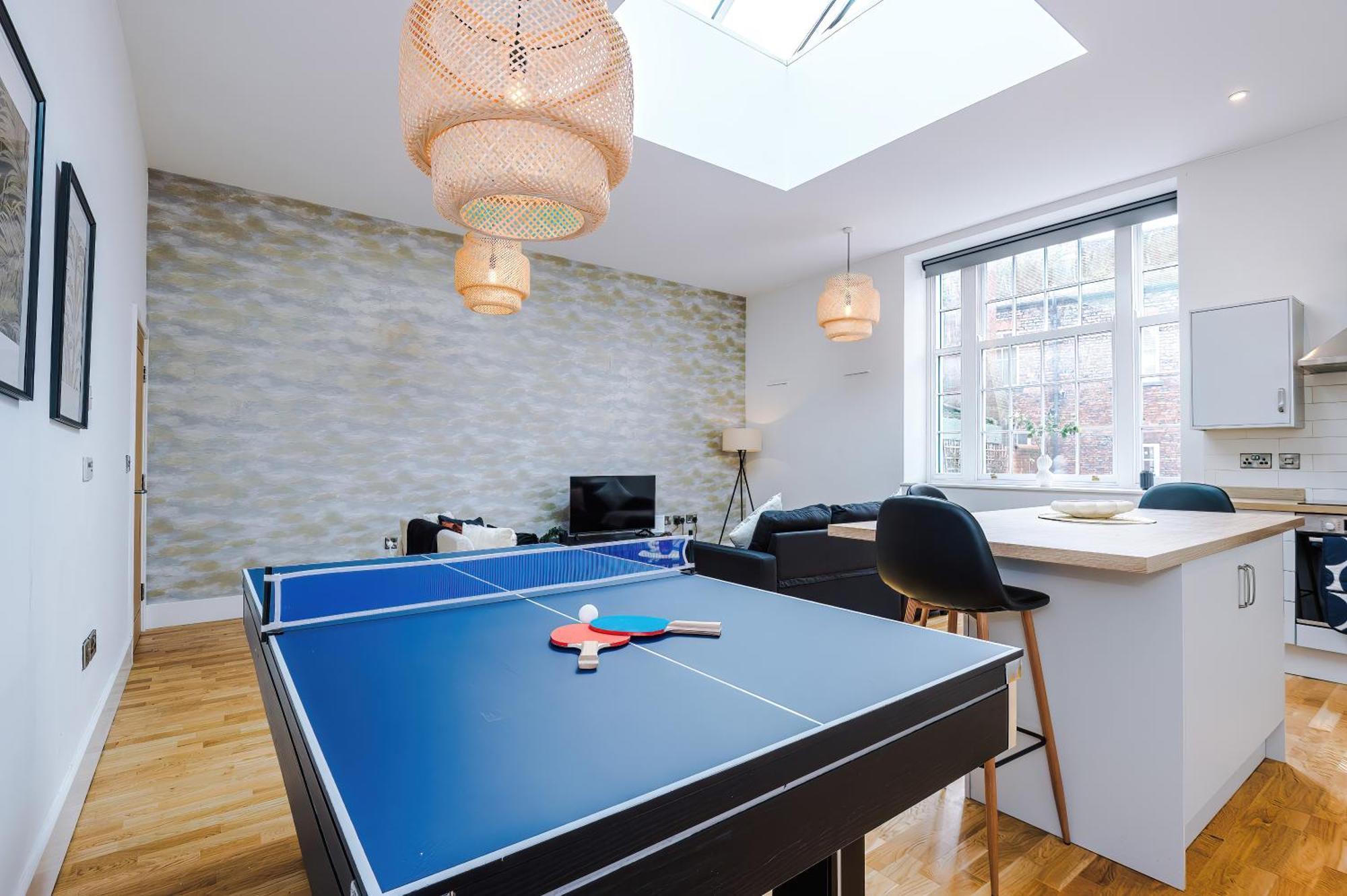 Charming 2 Bed In - Sleeps 6 Appartement *