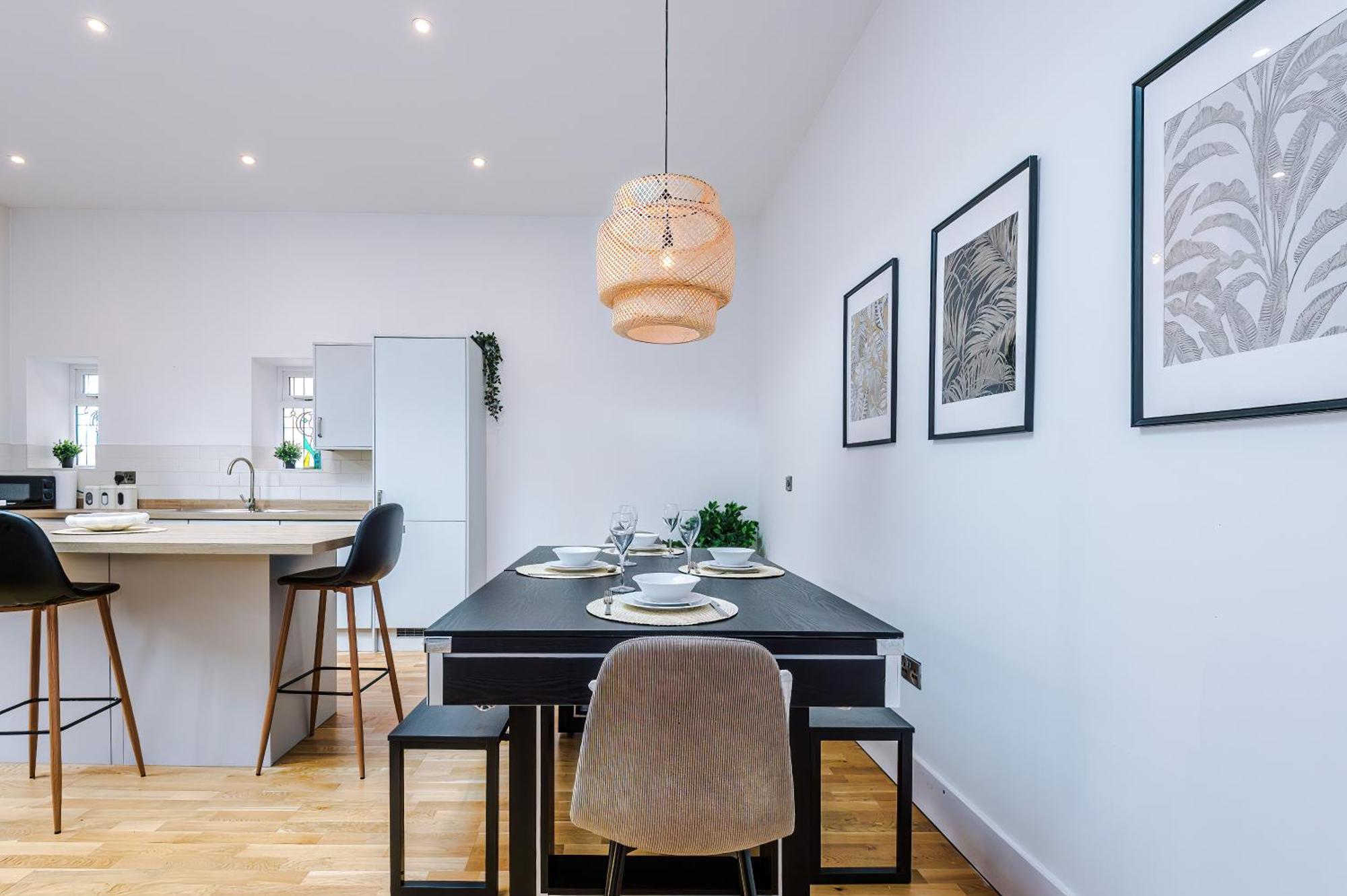Charming 2 Bed In - Sleeps 6 Appartement